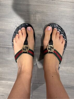 Gucci Black Sandals with Green and Red Web & Gold GG Hardware